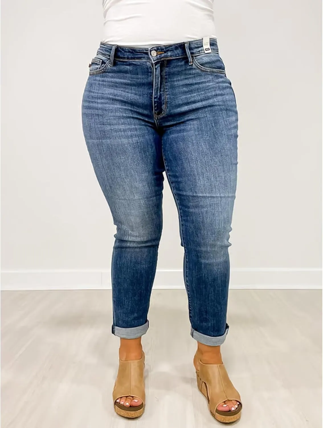 Monroe Jeans, 2025 Monroe Mid-Rise Vintage Wash Boyfriend Fit Jeans
