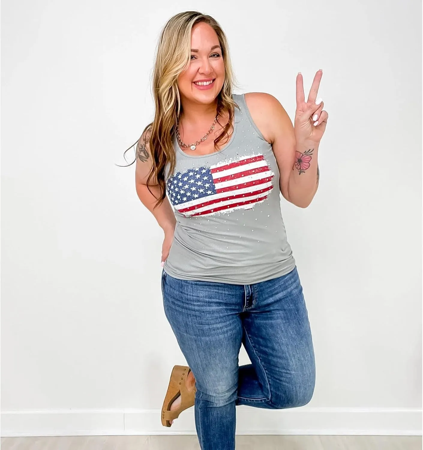 Monroe Jeans, 2025 Monroe Mid-Rise Vintage Wash Boyfriend Fit Jeans