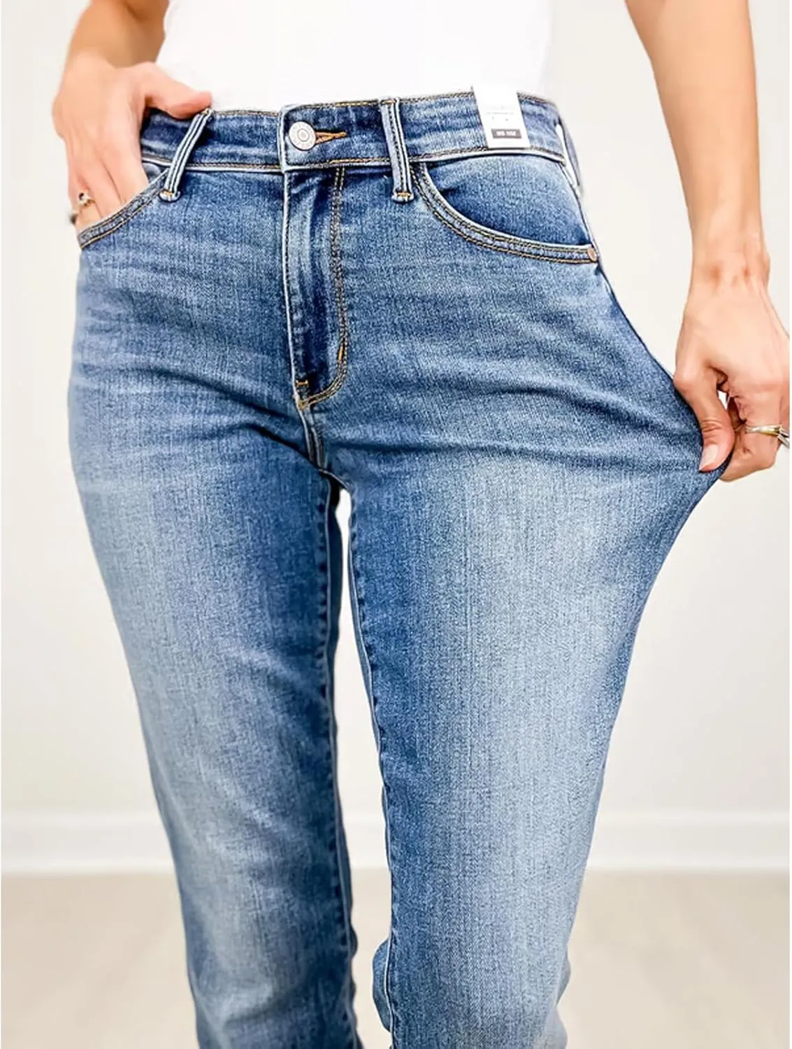Monroe Jeans, 2025 Monroe Mid-Rise Vintage Wash Boyfriend Fit Jeans