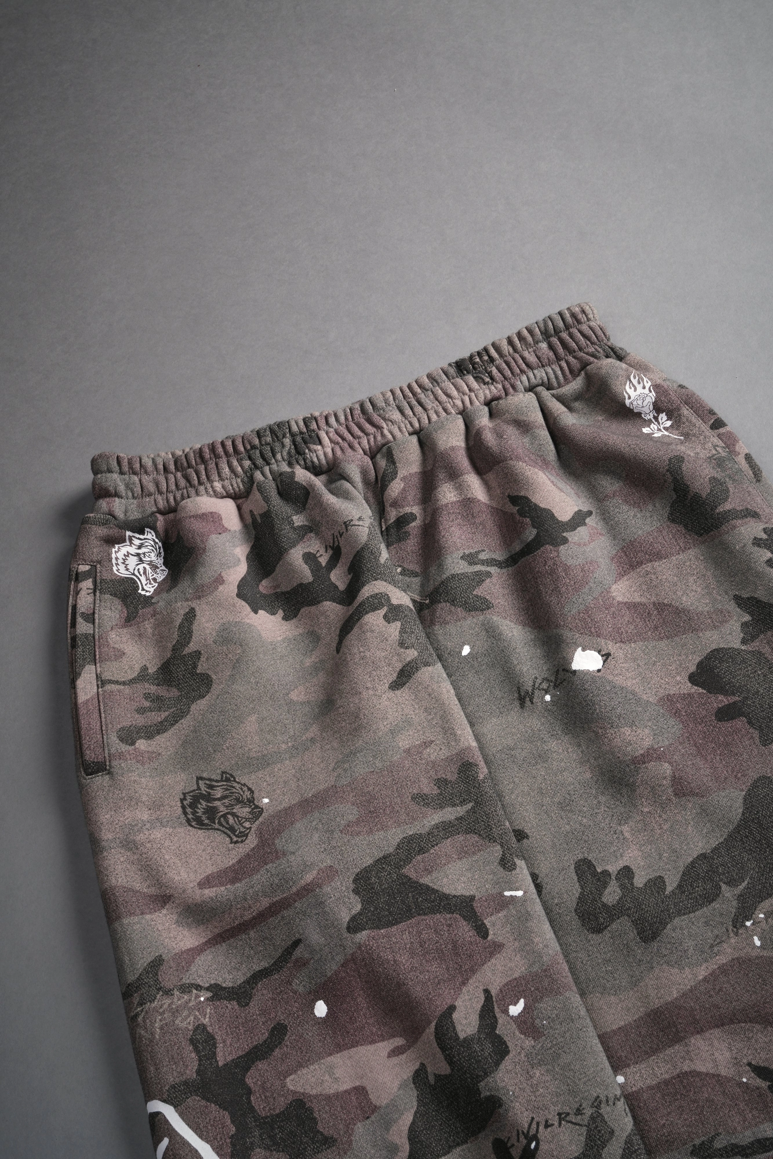 Roses While We're Here She Kumite Sweat Pants in Blooming Woodland Camo